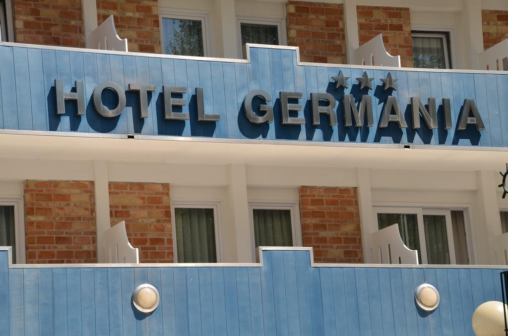 ביביונה Hotel Germania מראה חיצוני תמונה